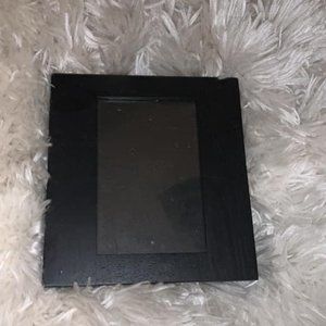 SMALL BLACK PICTURE FRAME